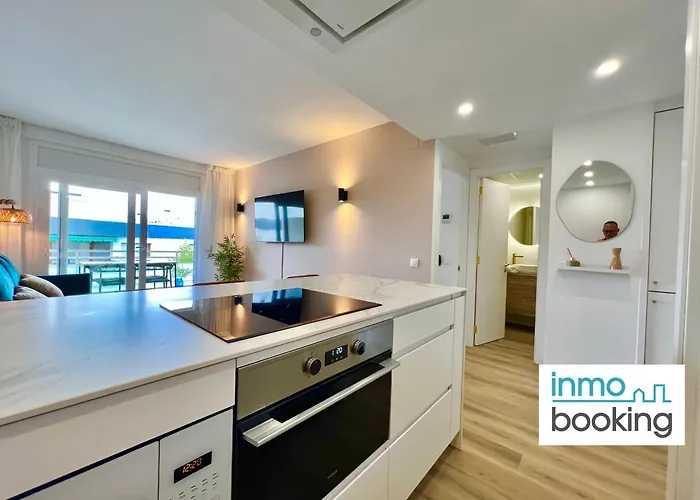 Elegance アパート *